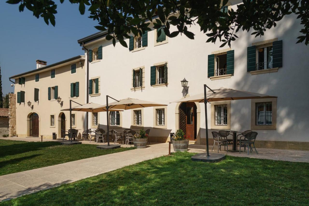 Willa Massimago Wine Relais Mezzane di Sotto Zewnętrze zdjęcie