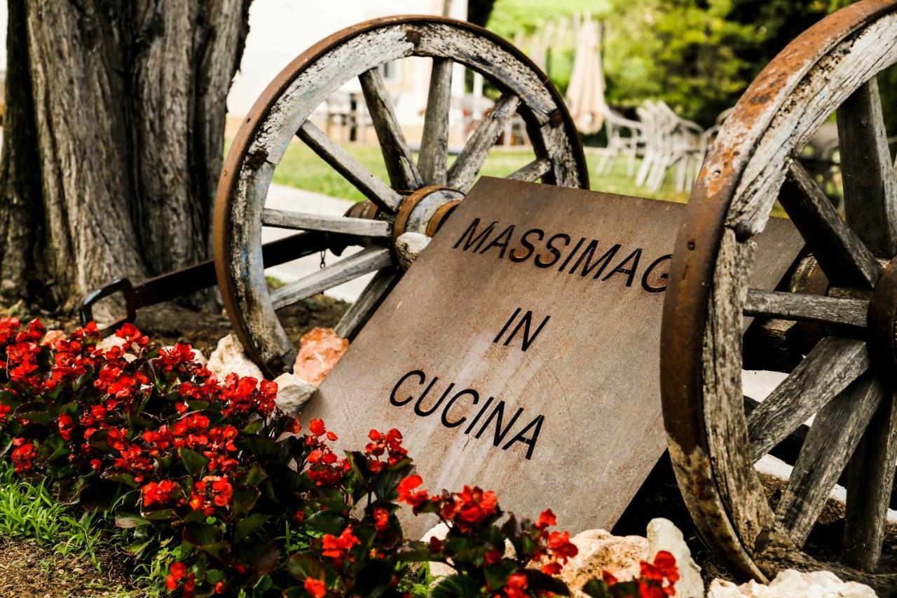 Willa Massimago Wine Relais Mezzane di Sotto Zewnętrze zdjęcie