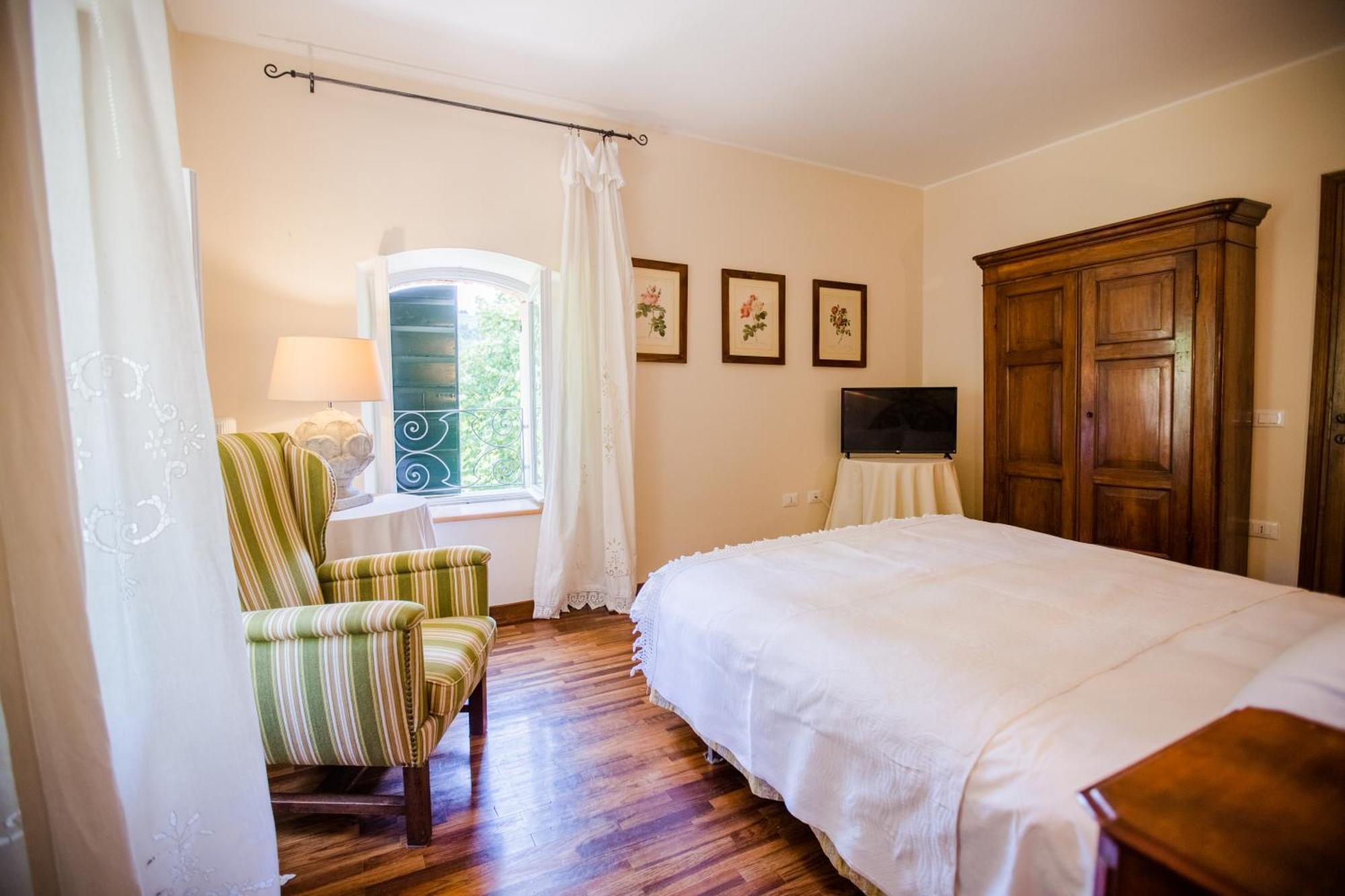 Willa Massimago Wine Relais Mezzane di Sotto Zewnętrze zdjęcie